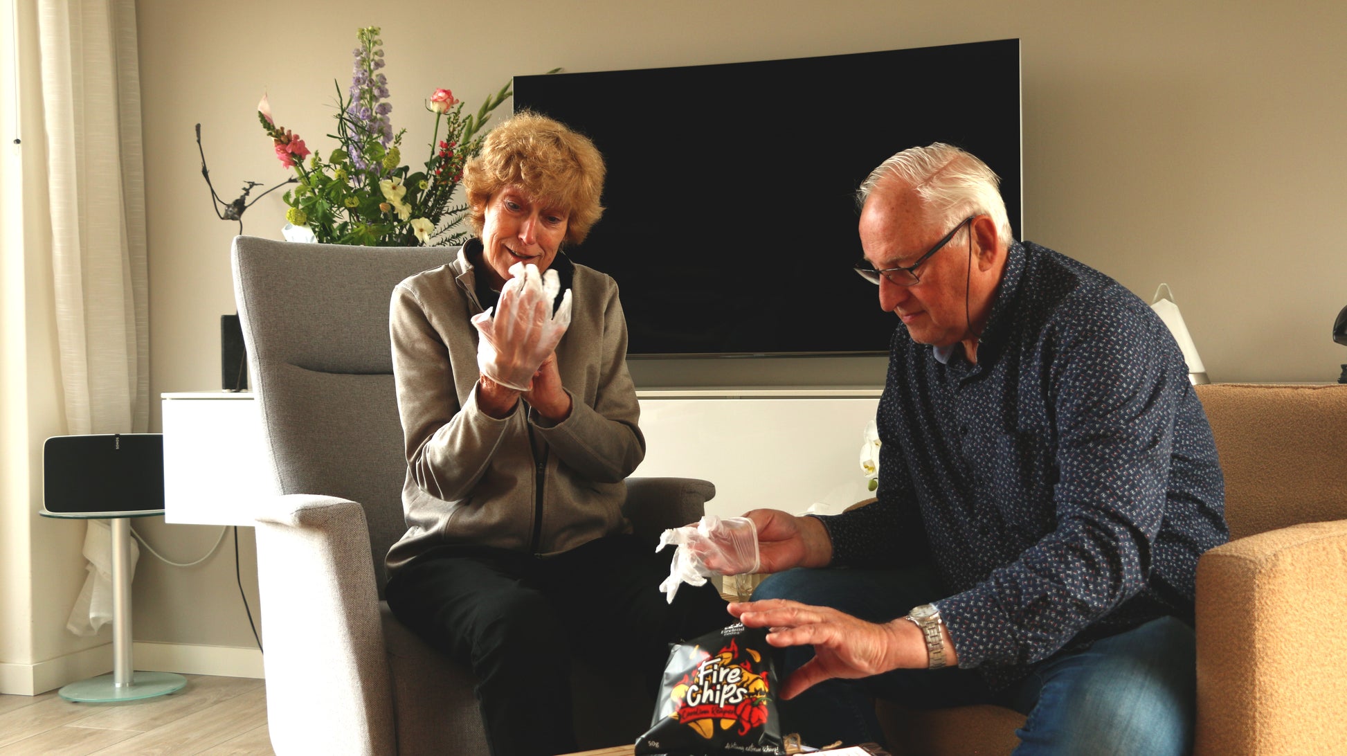 Proberen extreme smaken tijdens het Love 4 Food spel